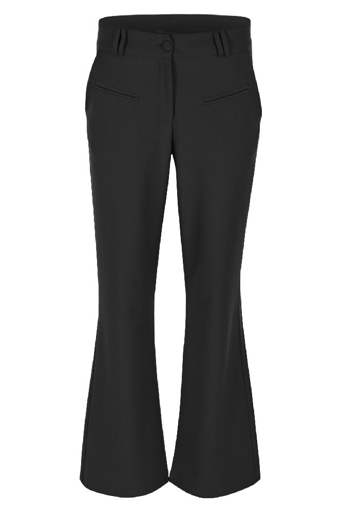 Ervaar ultiem comfort en tijdloze elegantie met deze bi-stretch wijde Rosie broek. De bi-stretch stof zorgt voor een ongeÃ«venaarde flexibiliteit en bewegingsvrijheid, terwijl het wijde model een klassieke en flatterende pasvorm biedt. 