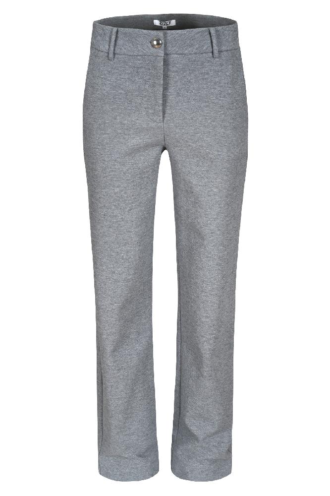 Ontdek onze prachtige Noa broek. De broek heeft een erg zachte stof wat zorgt voor een erg comfortabele pasvorm. Een echte must-have voor jou kledingkast!

Materialen: 90% Cotton / 10% Polyester